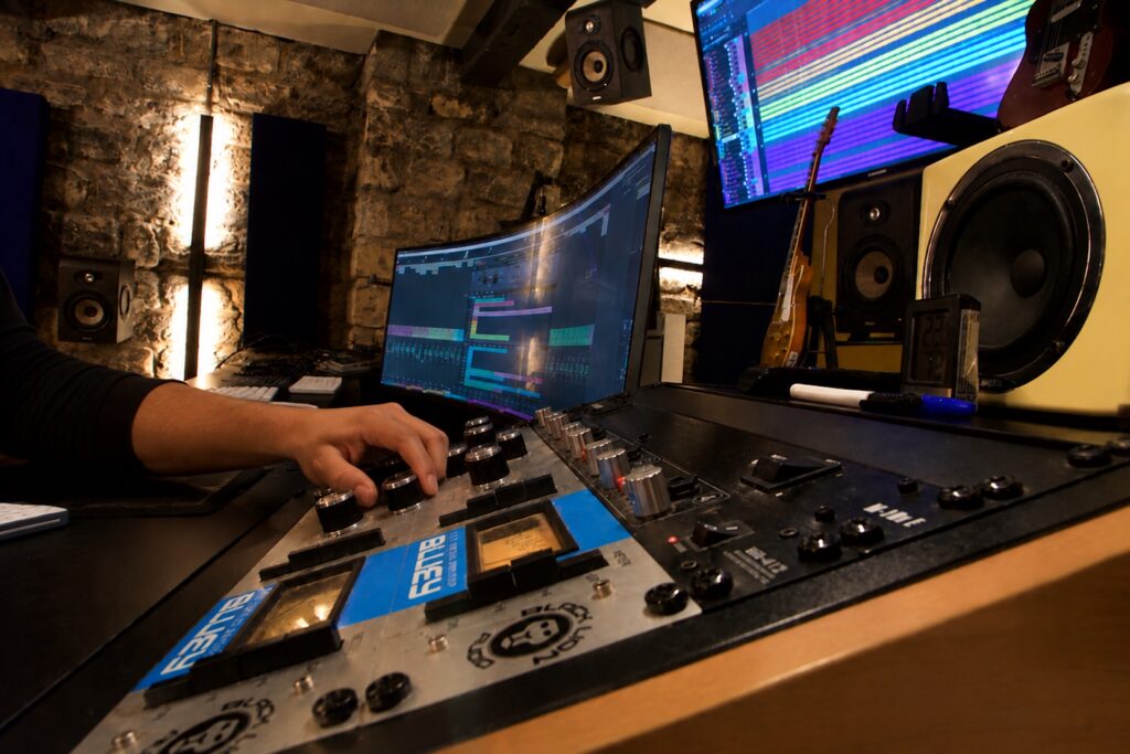 Studio LE KICK, Adrénaline Production